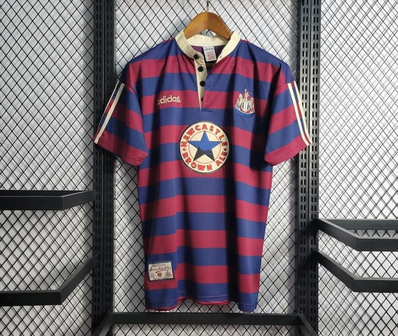 Retro Newcastle 1995/96 Away Jersey-good