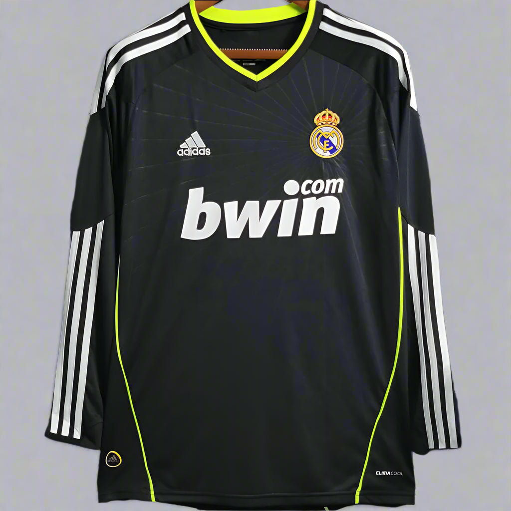 Retro Real Madrid 2010/11 Long Sleeve Away Jersey