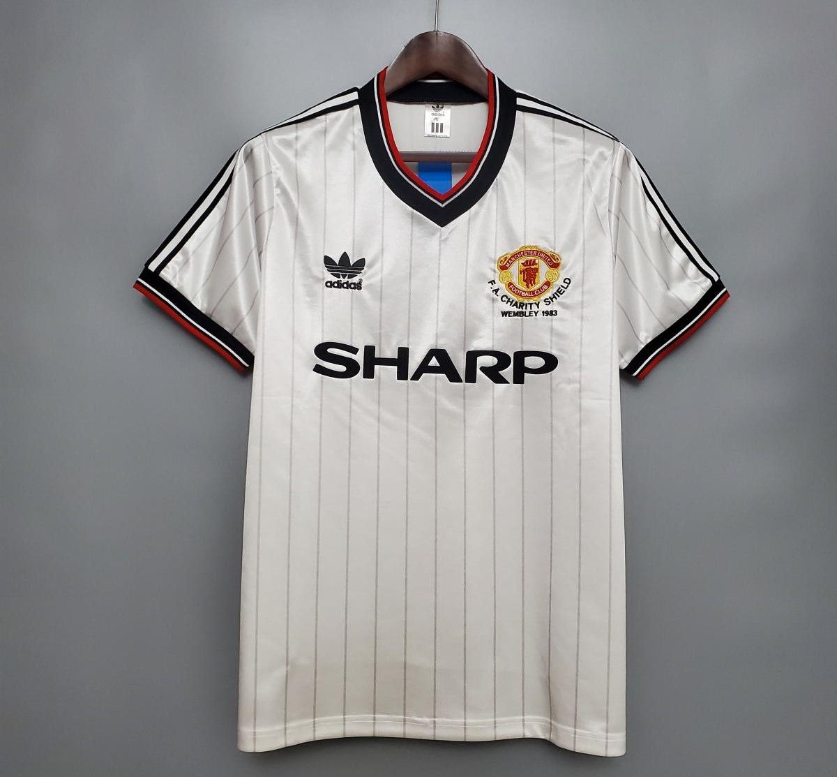 Retro Manchester United 1983 Away Jersey-excellent