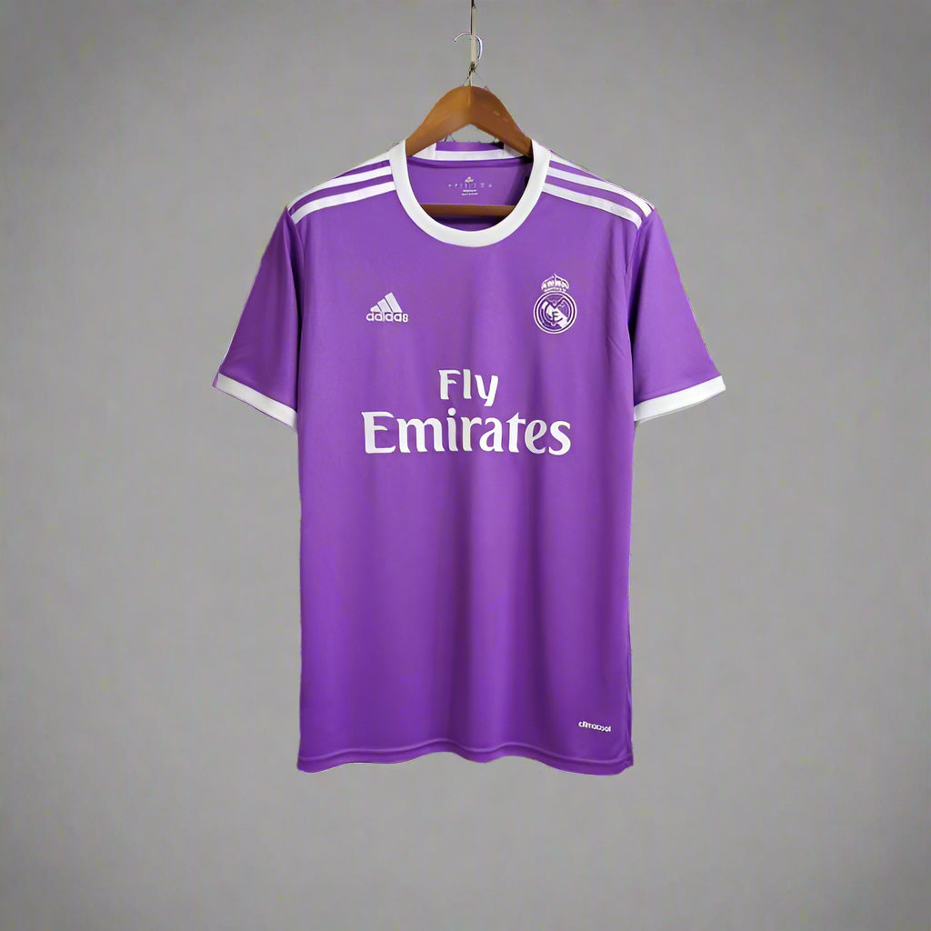 Retro Real Madrid 2016/17 Away Jersey