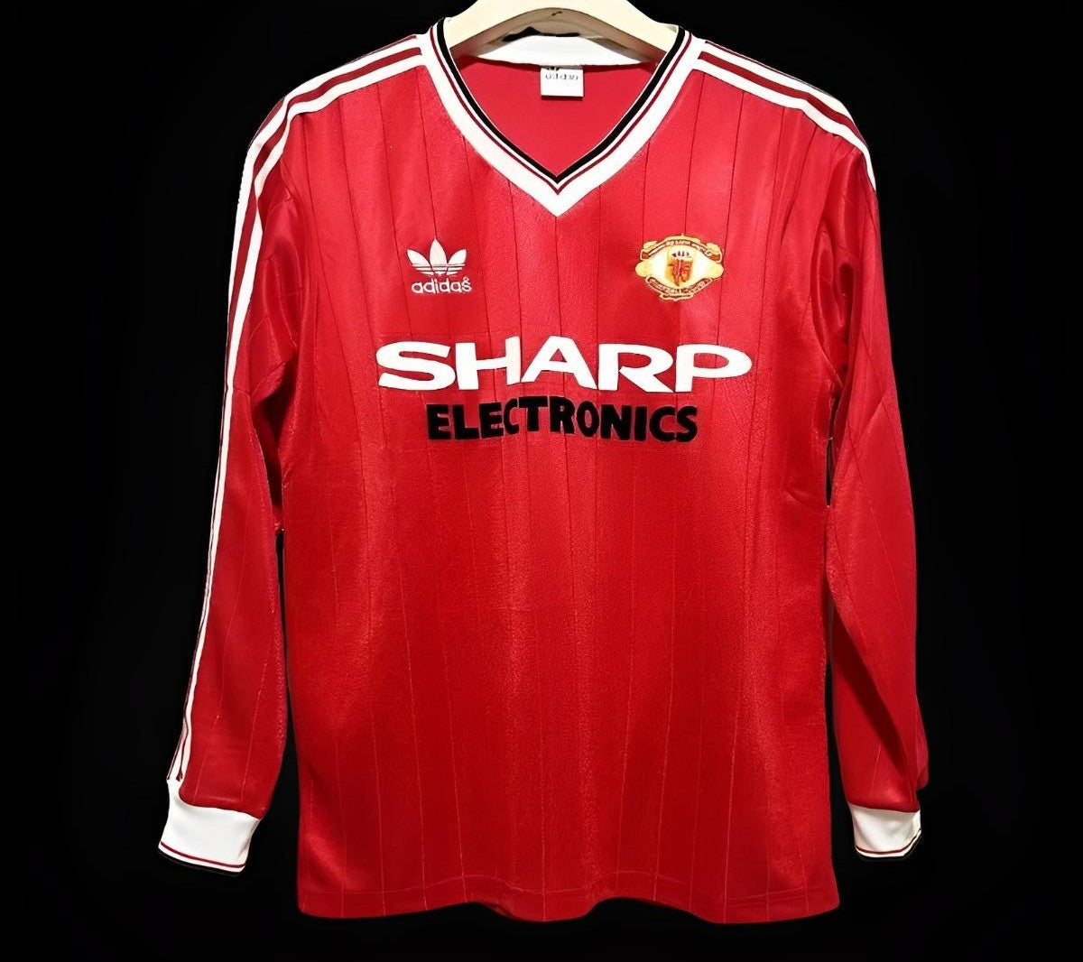 Retro Manchester United Long Sleeve Home Jersey 1982/83-excellent