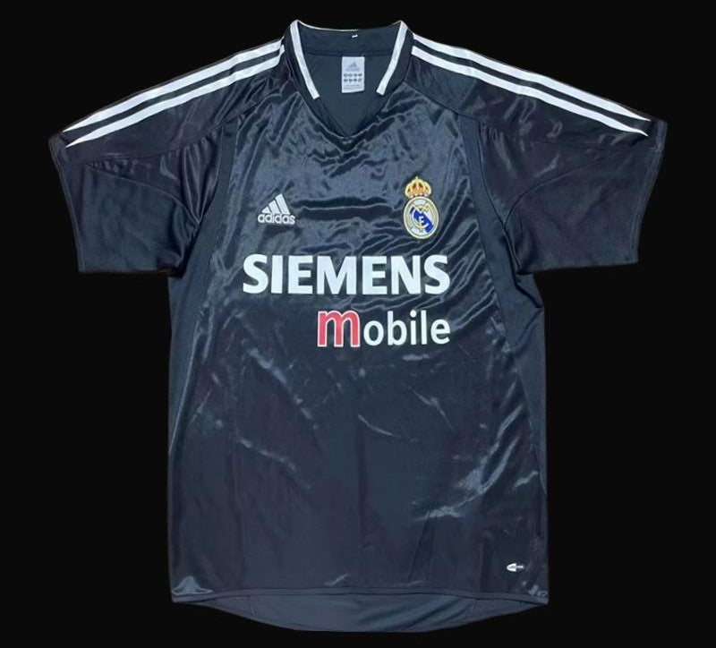 Retro Real Madrid 2004/05 Away Jersey