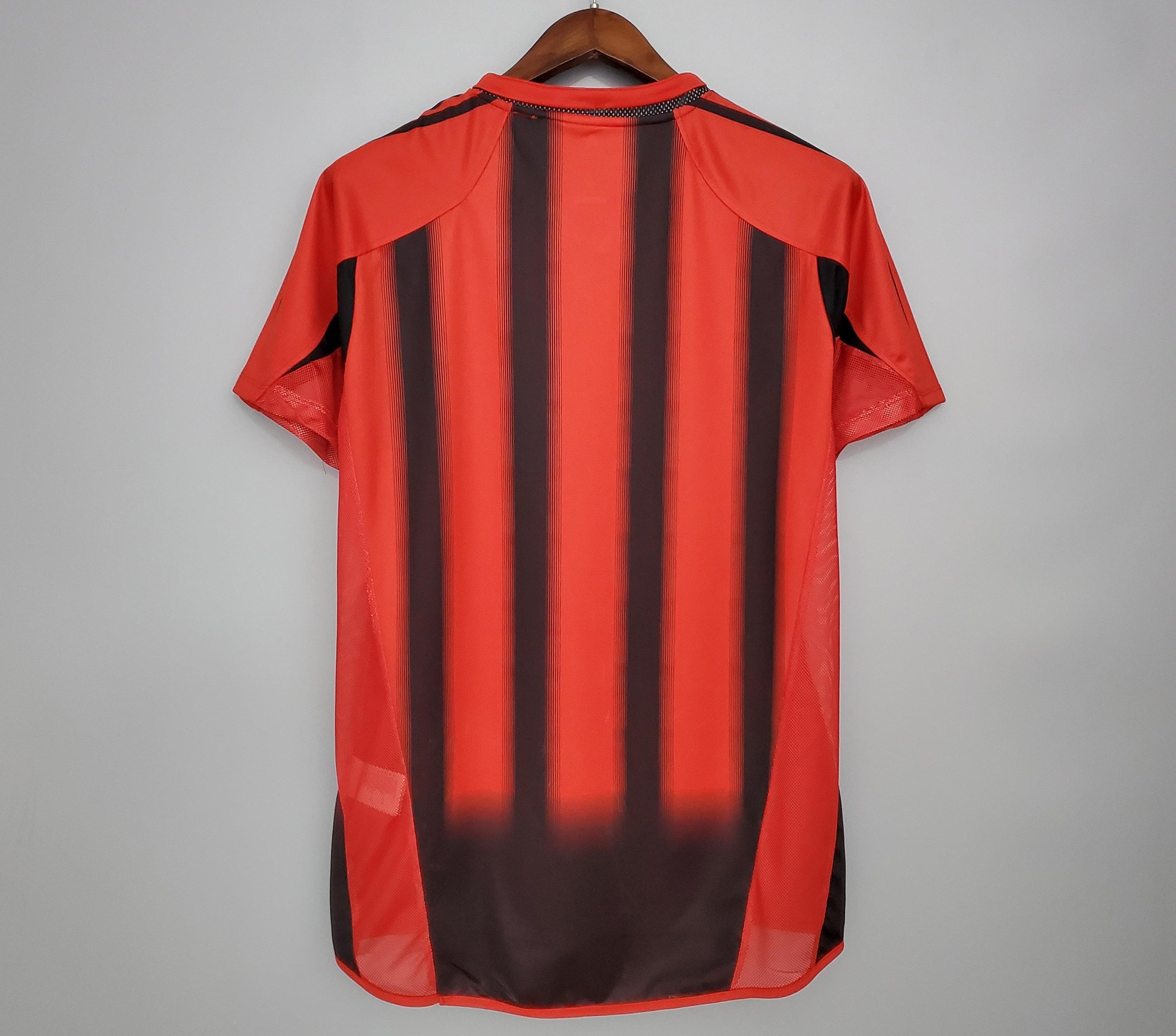 Retro AC Milan 2004/05 Home Jersey