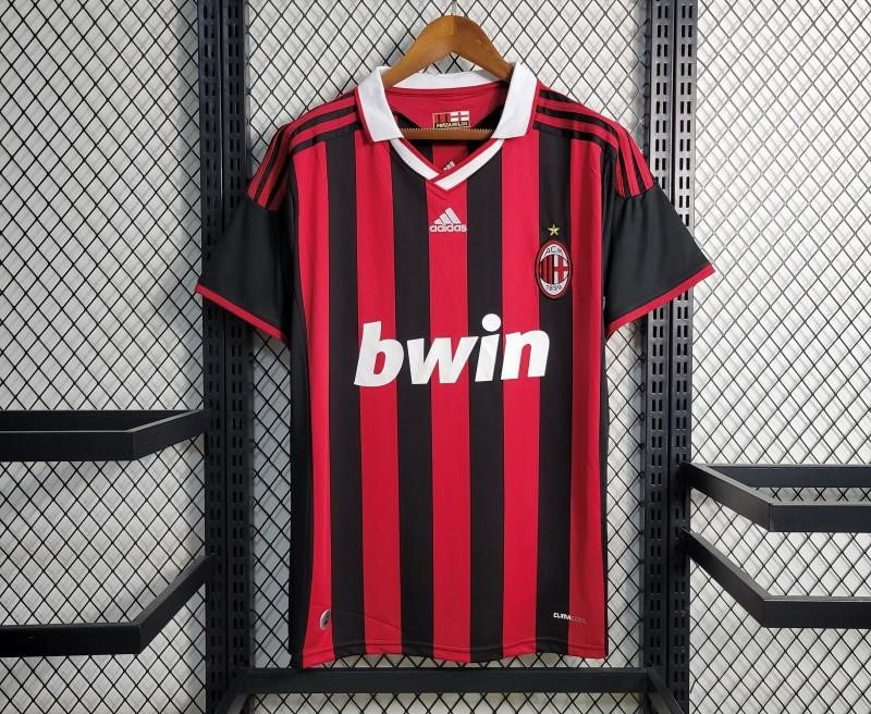 Retro AC Milan 2009/10 Home Jersey