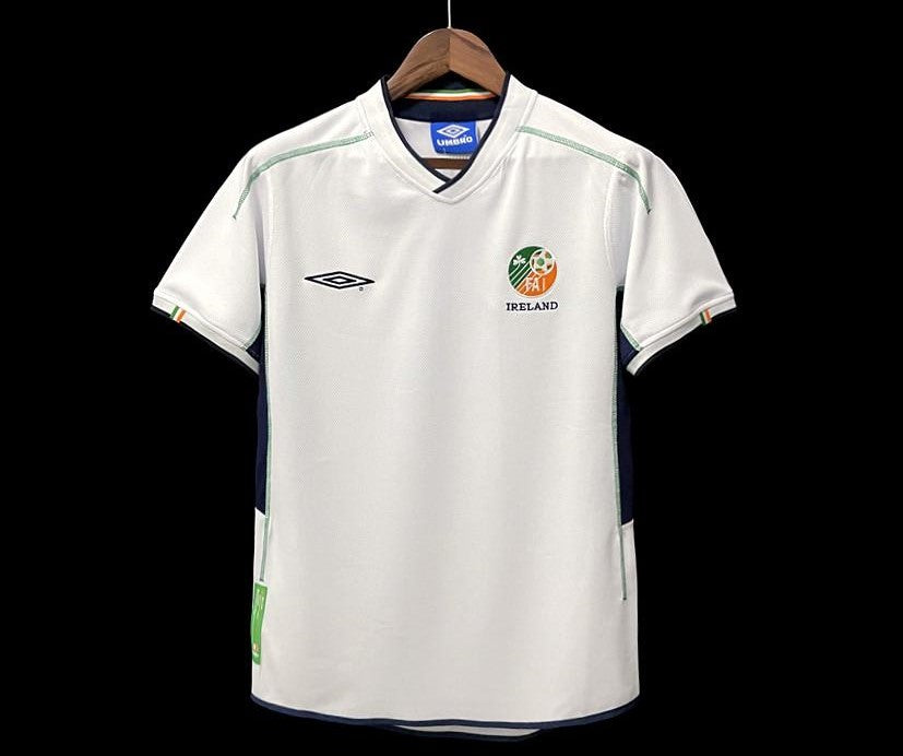 Retro Ireland 2002 Away Jersey-mint