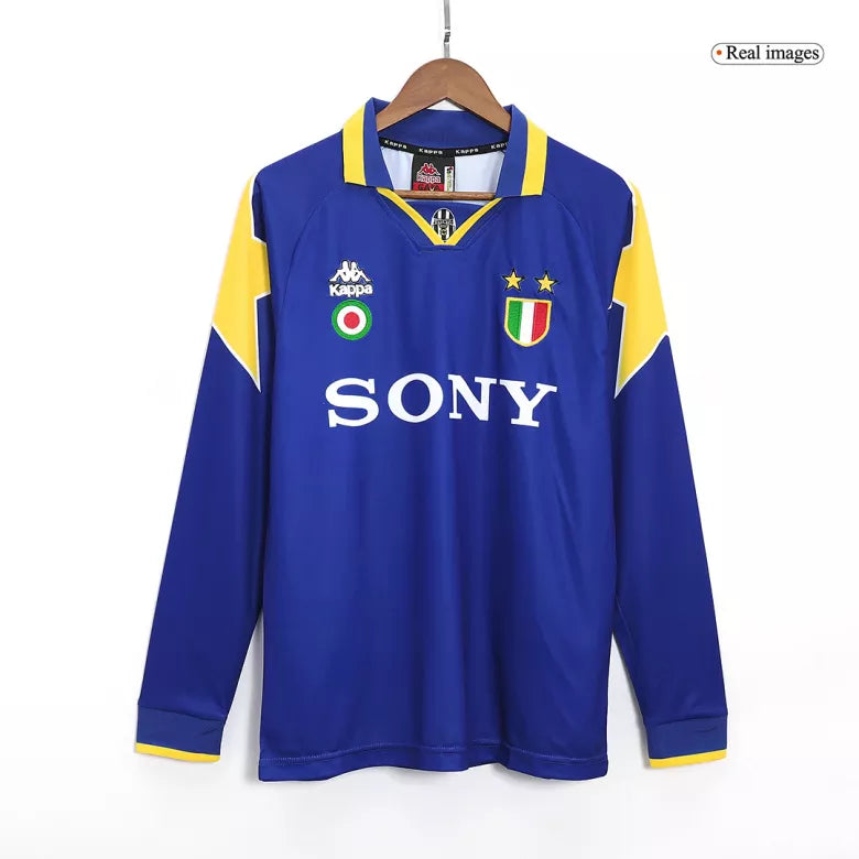 Retro Juventus 1995/96 Away Long Sleeve Jersey