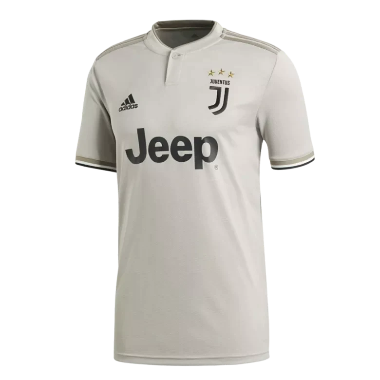 Retro Juventus 2018/19 Away Jersey